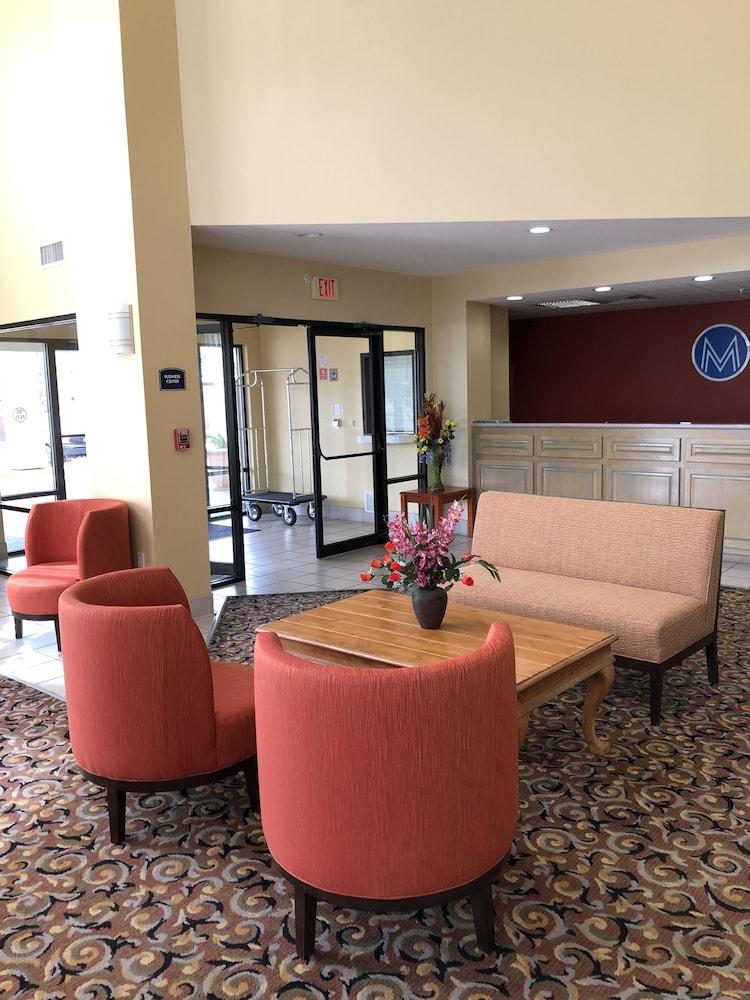 Millennium Inn Ellisville 外观 照片