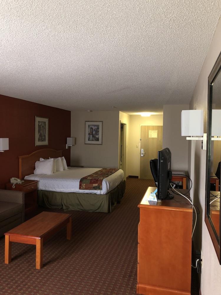 Millennium Inn Ellisville 外观 照片